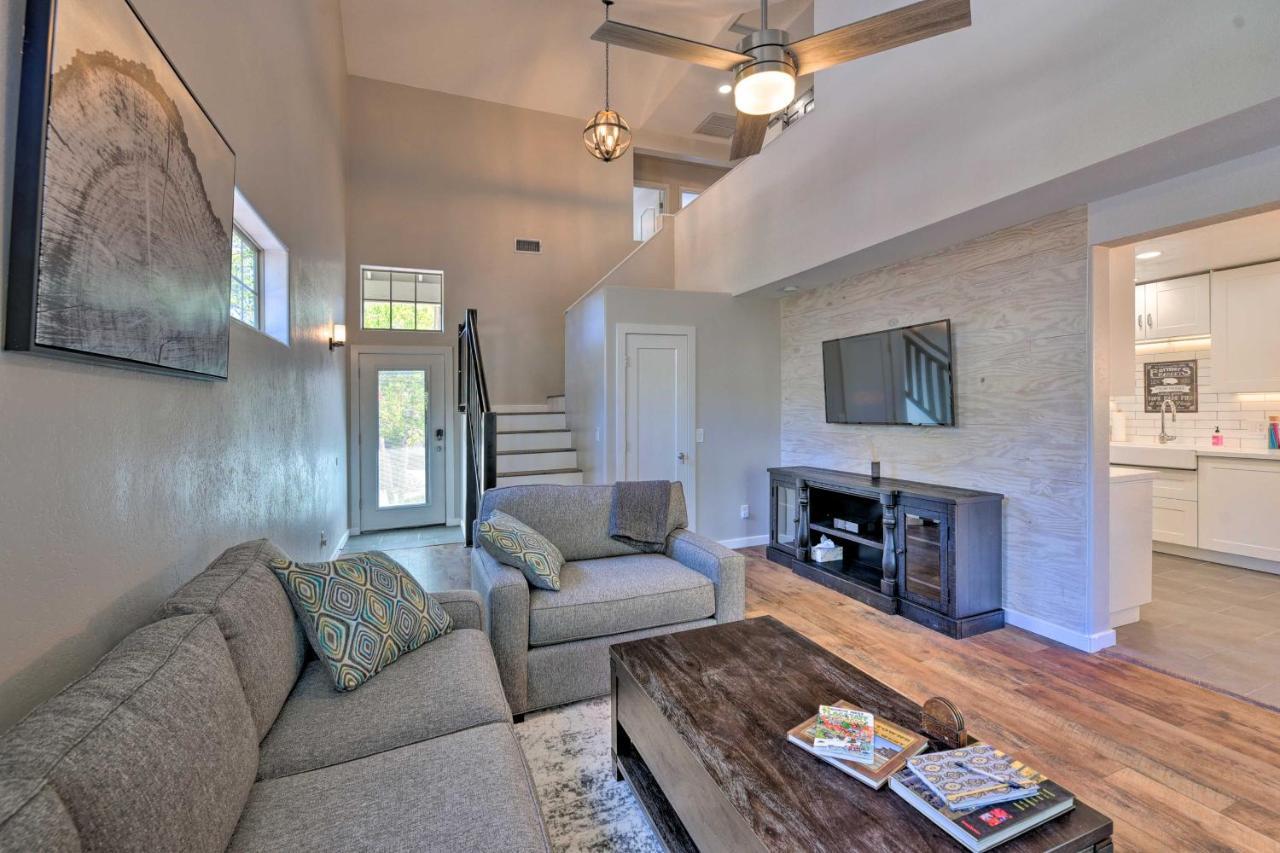 Modern Flagstaff Home With Bbq Walk Downtown! Exterior photo